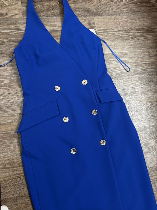 Платье ZARA новое, размер s