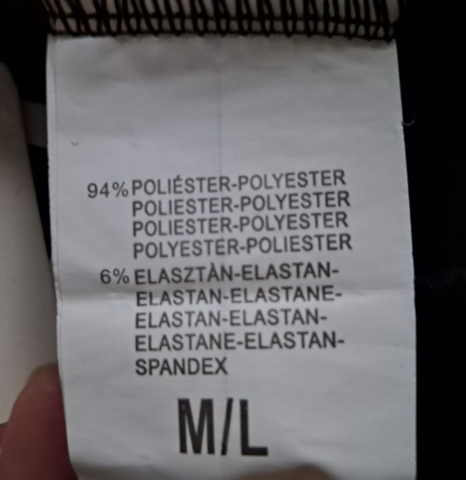 Spodnie dresowe.