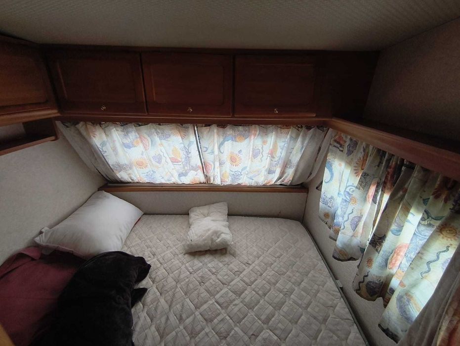 Caravana Fleurette Angélique – Equipada com WC e Cozinha