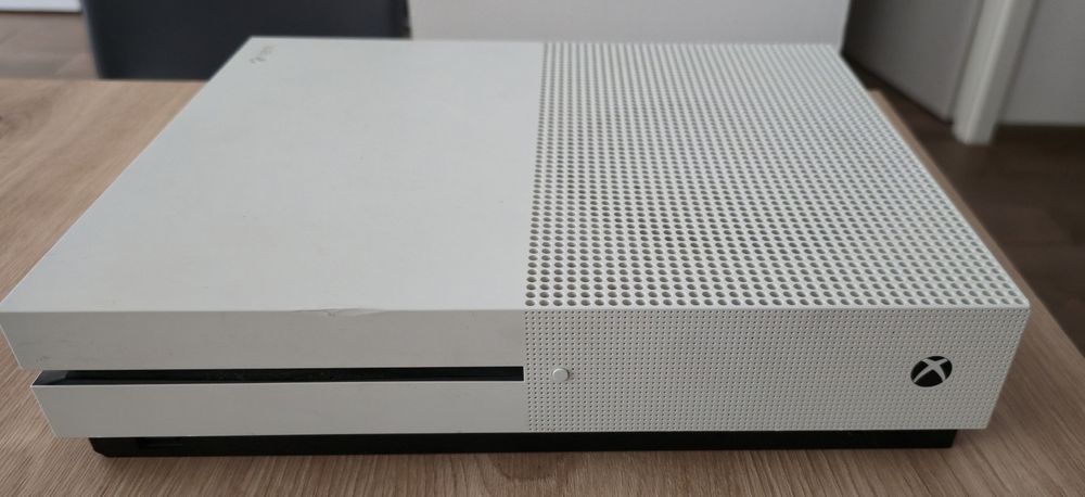 Xbox ONE S 500 GB