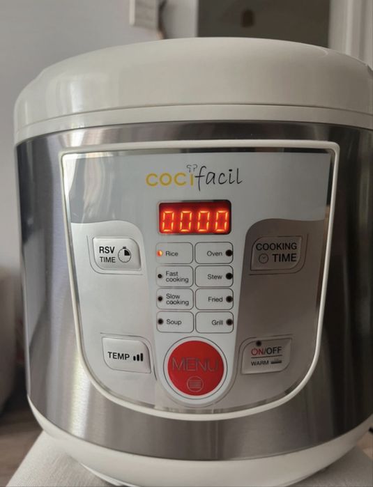 Robot de cozinha tipo Bimby - A estrear