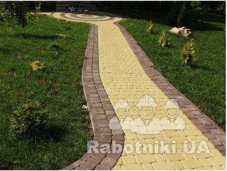 Укладка тротуарної плитки