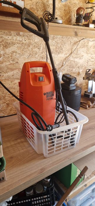 Lavadora alta pressão Black & Decker PW 1300