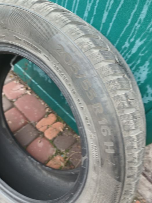 Резина зима 205/55/16 Continental