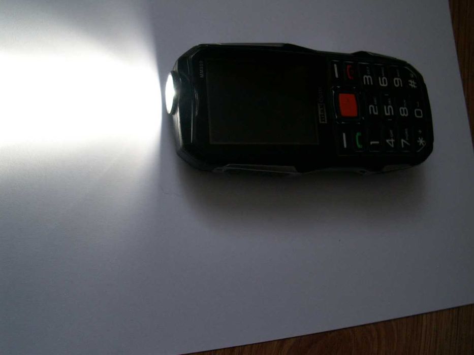 MaxCom MM899 Niesprawny na części
