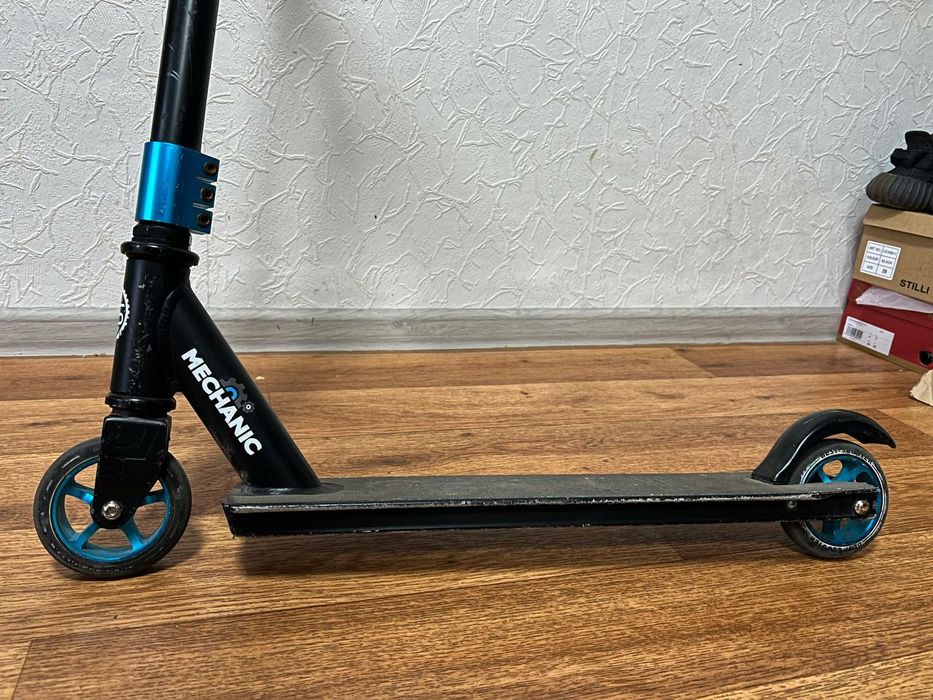 Трюковий самокат Best Scooter