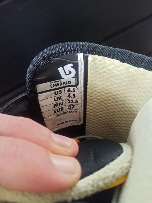 Damskie buty snowboardowe burton Emerald 37 snowboard