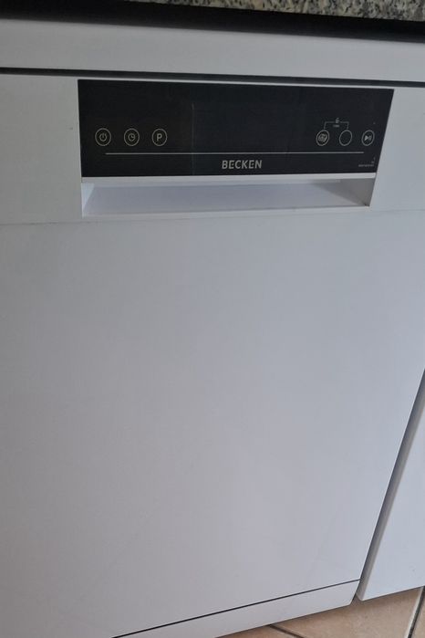 Máquina de lavar loiça Becken