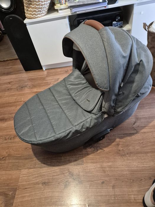 Bebetto Luca (zestaw 2w1: gondola + spacerówka)