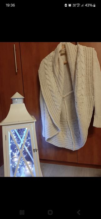 Sweter kardigan warkocz