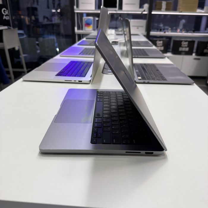 Ноутбук MacBook Pro 14 2023 M3/8GB/512GB ГАРАНТІЯ МАГАЗИН 77550