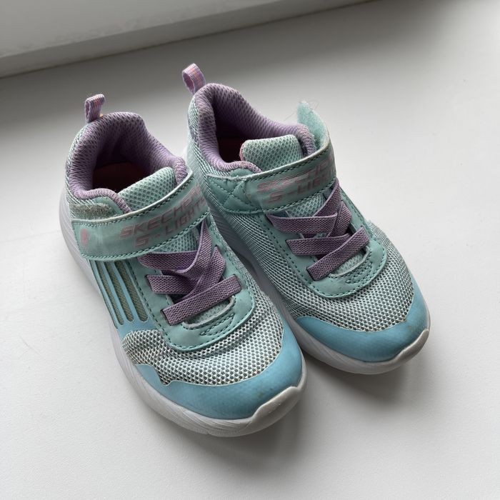 Кросівки skechers 25 р
