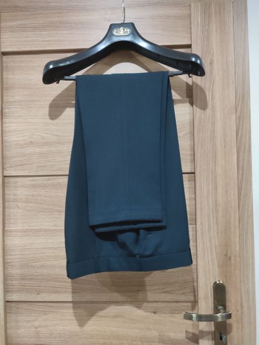 Garnitur chłopięcy jak nowy rozmiar 164/170cm