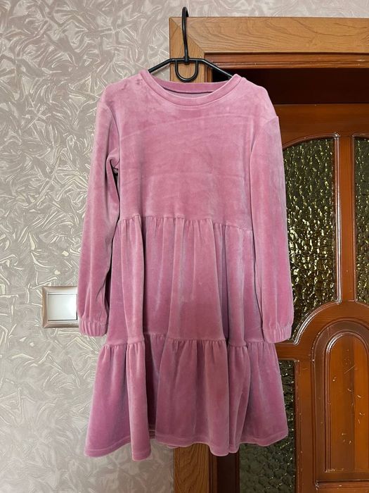 Плаття на дівчинку