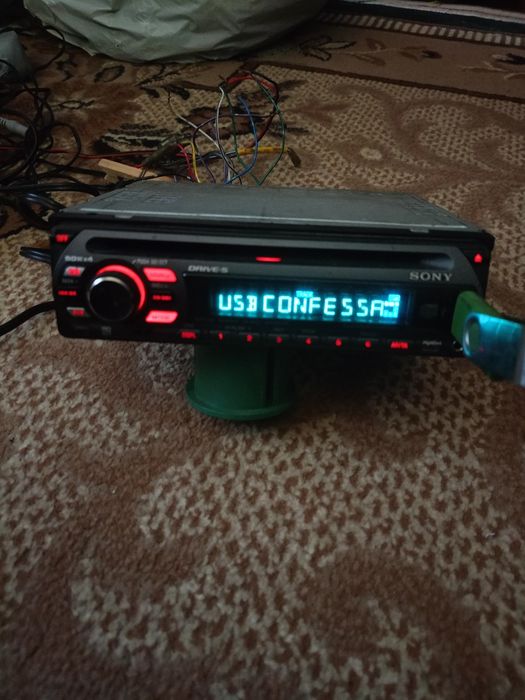 Автомагнитола SONI