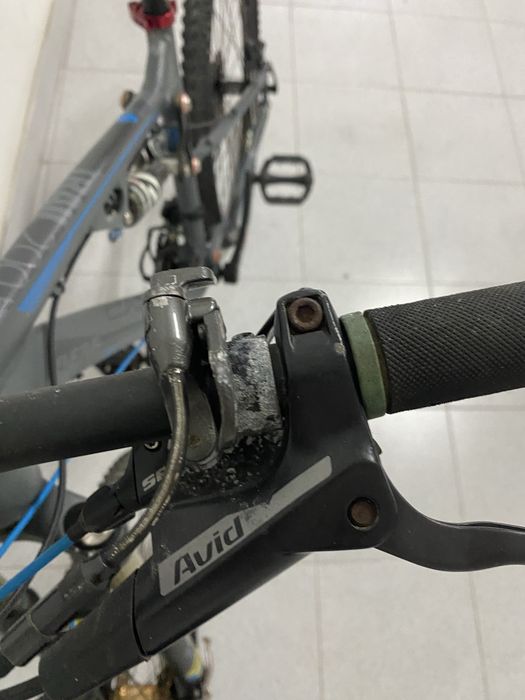 Bicicleta de Montanha de Suspensão Total