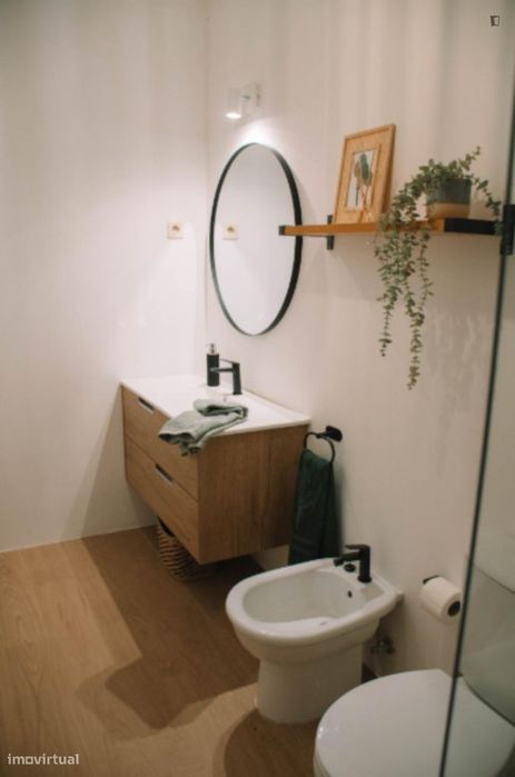 Apartamento com 4 quartos - localizado em Viana do castelo