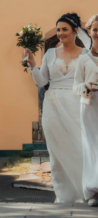 Sprzedam suknię ślubną rozmiar 40/42