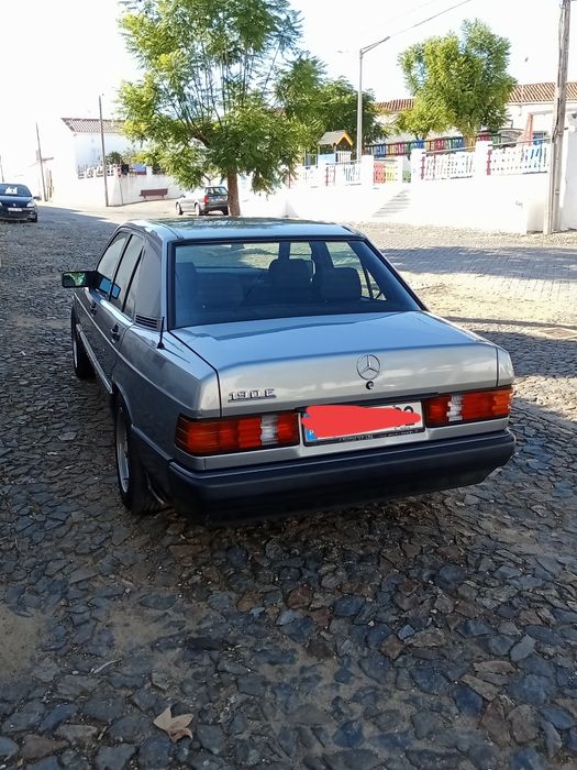 Vendo Mercedes 190E — photo 2