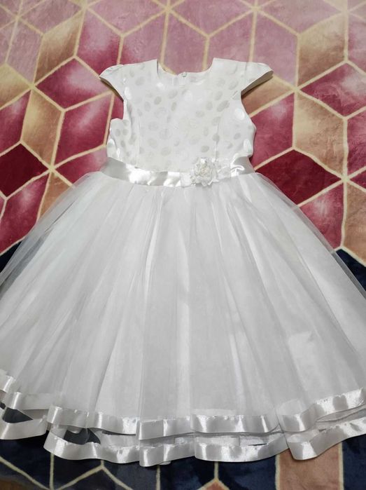 Сукня святкова р.140