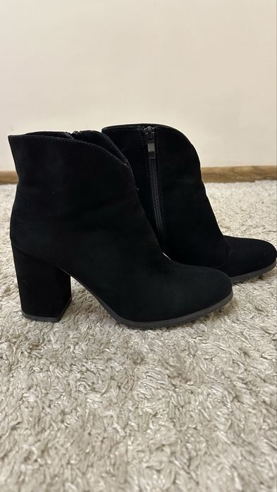 Жіночі ботильйони