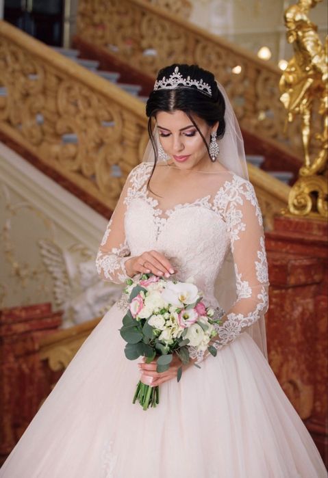Продам весільну сукню від італійського бренду Lusano Bridal