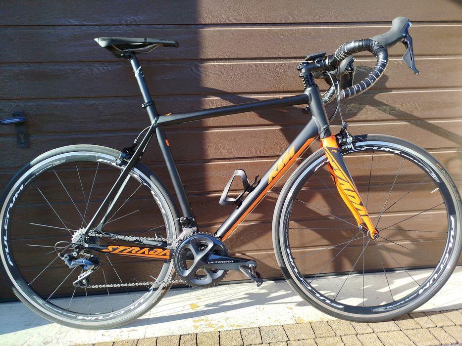 Rower szosowy KTM STRADA 1000 57