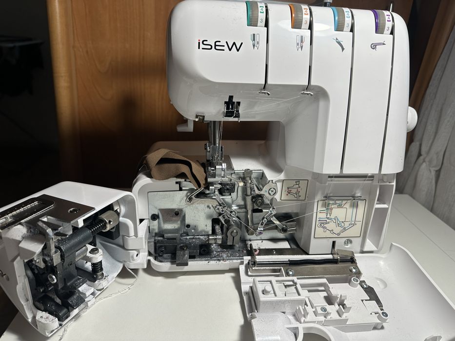 Оверлок Isew pro1500