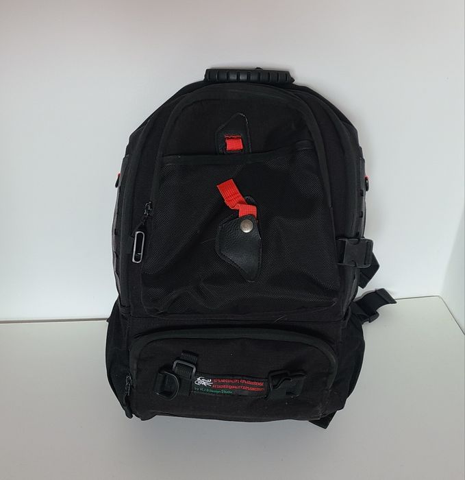 Plecak   ok 20l do szkoly pracy czy miasta.