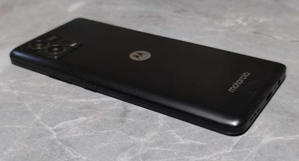 Отличный телефон Motorola G72 8/256