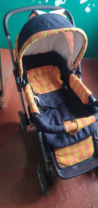 Прогулянкова коляска/візочок geoby