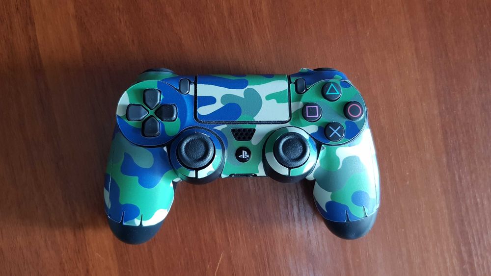 Playstation 4 Pro 1Tb (PS4 Pro)