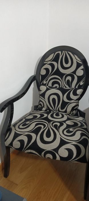 2 Cadeirões de apoio