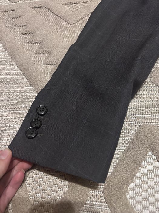 Corneliani — преміальний чоловічий костюм (оригінал)