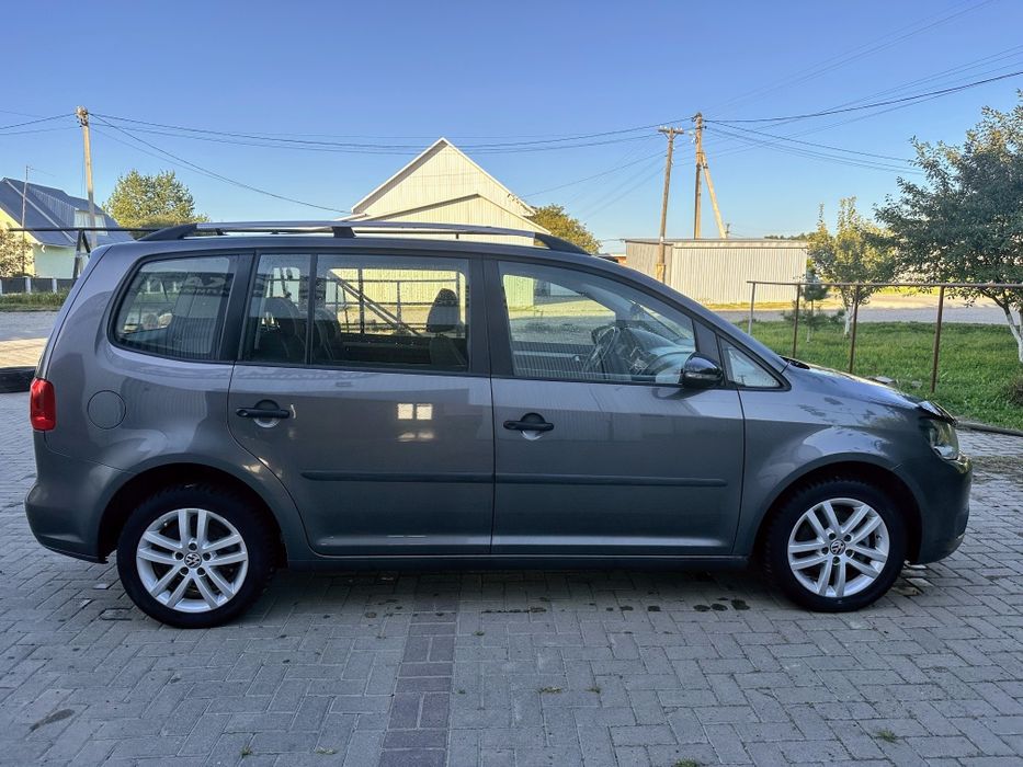 VW Touran 2011 1.4TSI бензин автомат