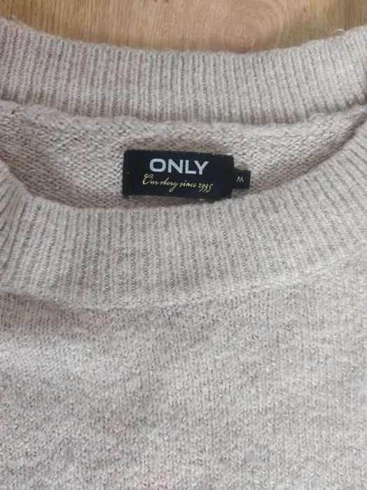 Sweter ONLY r. M/38 k. beżowy.