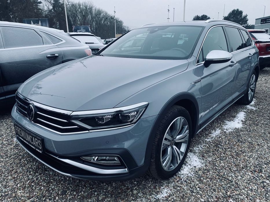 Volkswagen Passat Alltrack 200 PS DSG 4Motion Alltrack Panorama Kamera Radar Asystenci IqLight