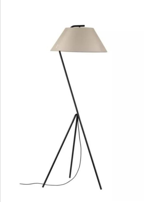 Lampa podłogowa nowa