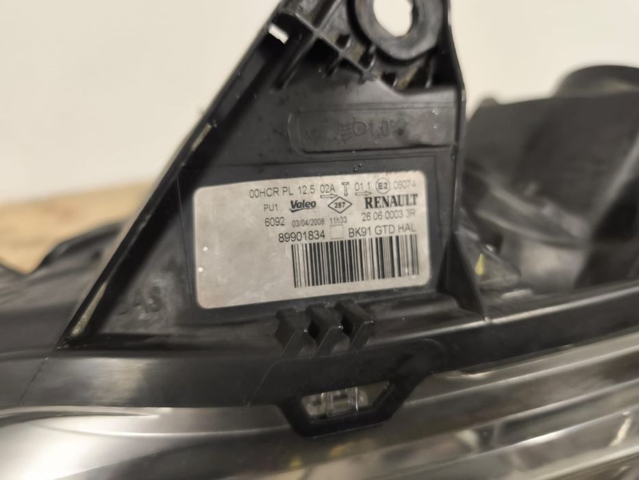 Lampy przód Laguna 3