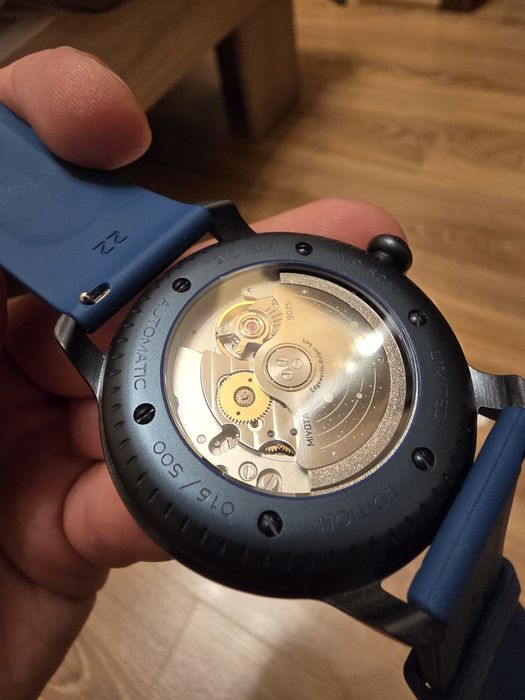 Zegarek Hvilina Universum limitowany komplet