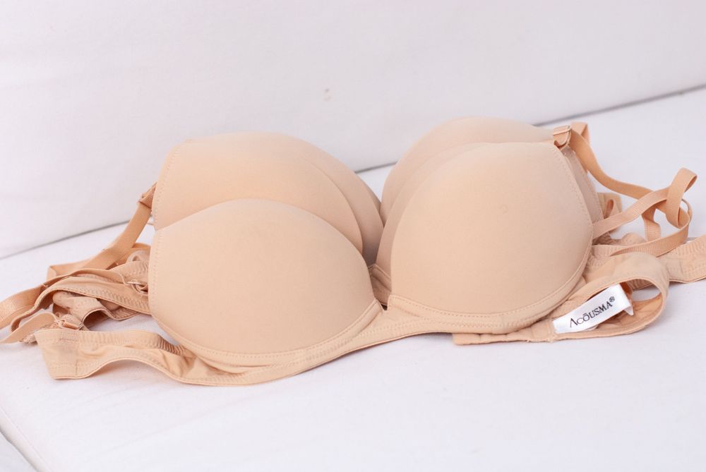 Acousma biustonosz push-up nude 75C nowy z metką