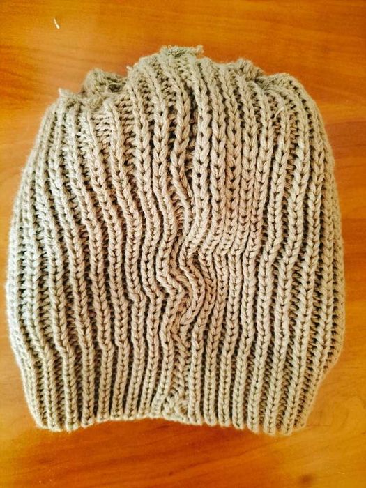 Ciepła Czapka zimowa damska z pomponem