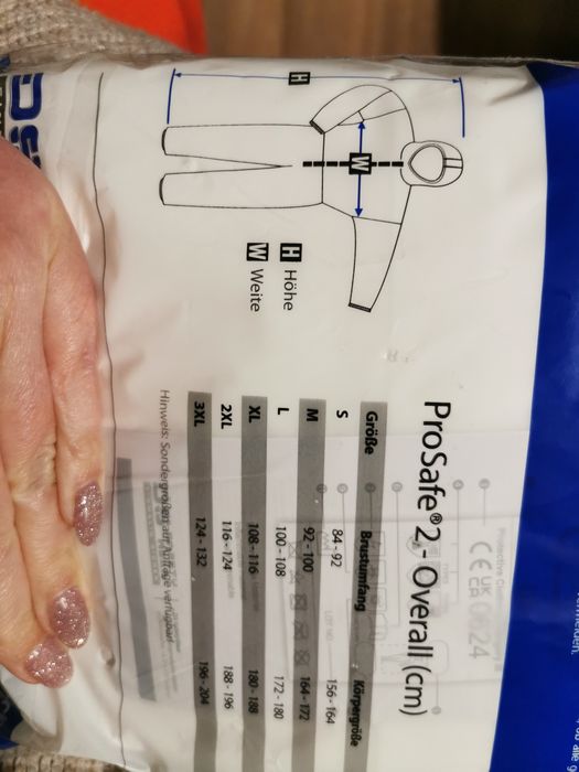 Kombinezon ochronny pro safe