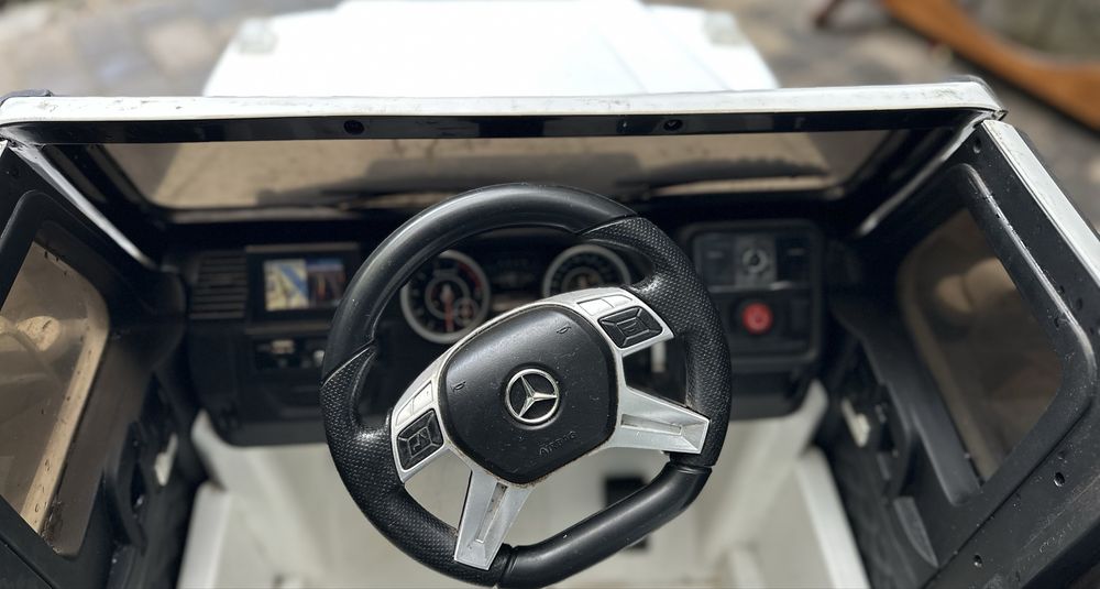 Дитячий електромобіль Mercedes-Benz G63 AMG Кубик