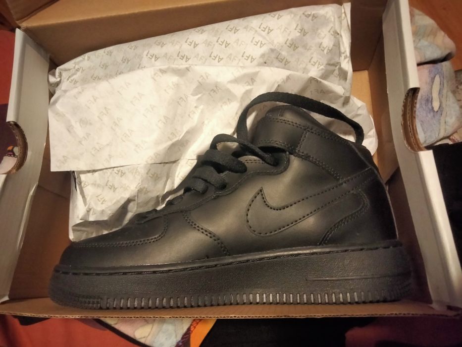 Nike Air Force 1 MID rozm. 38.5.  Wkładka 24cm