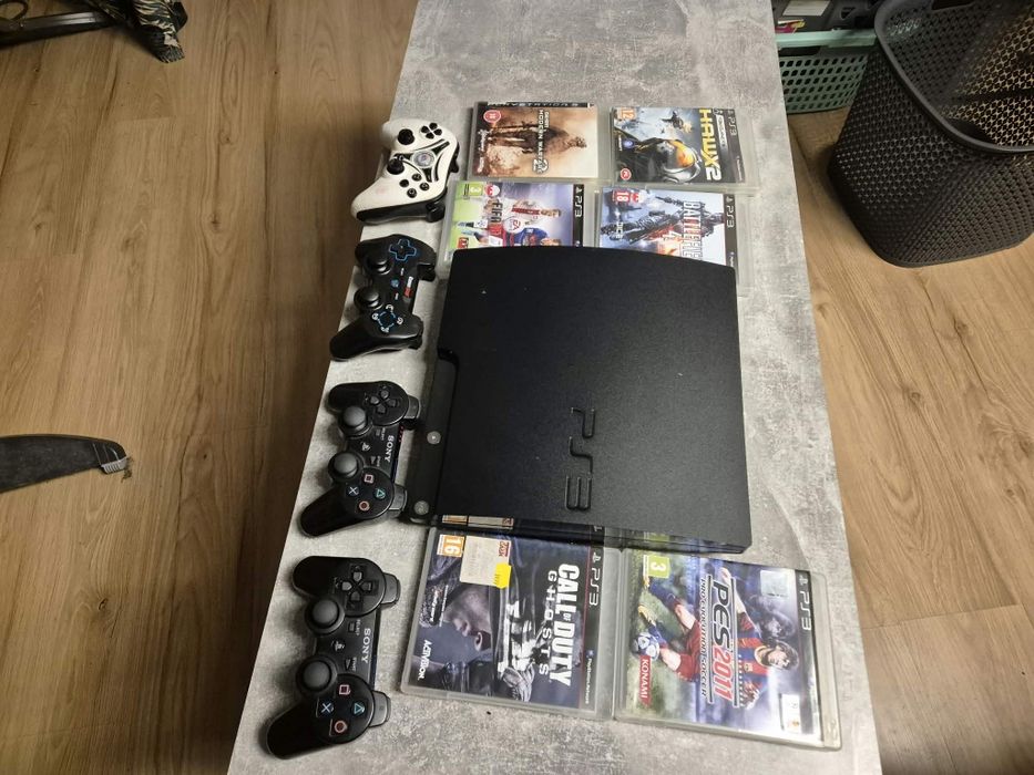 Ps3 slim ładny stan