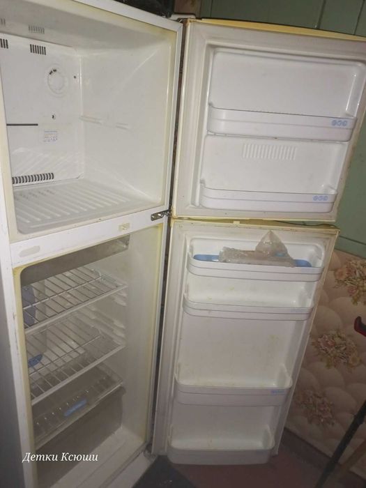 Холодильник LG, 2х камерный.