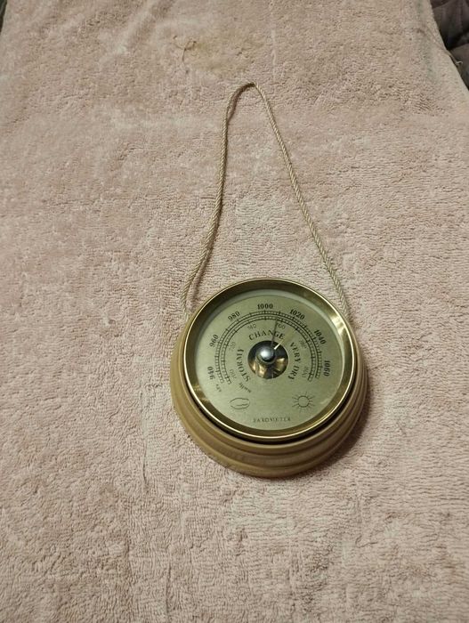 Barometr sprężynowy