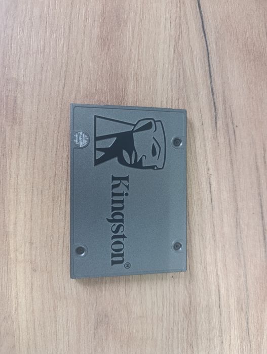 SSD диск Kingston UV500 240GB 2.5" SATAIII 3D NAND TLC (SUV500/240G)
