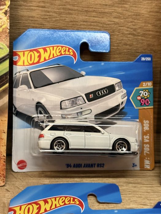 ’94 AUDI AVANT RS2 (Audi 80 B4) • Białe • Hot Wheels • HW: ’70S VS. ’90S